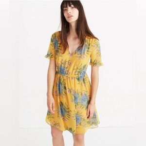 Madewell Yellow Ruffled Smocked Sundress. Size 6
